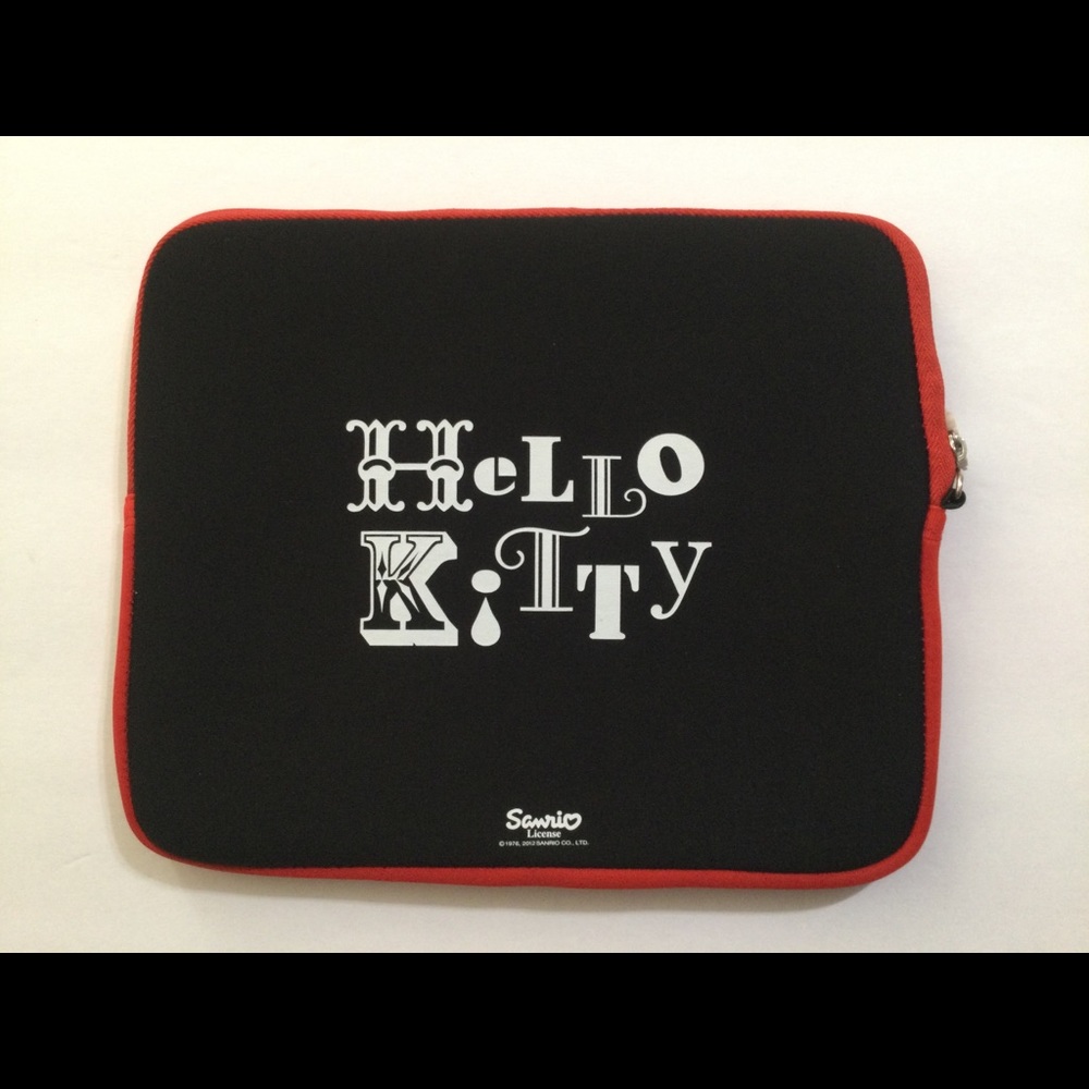 Hello Kitty Tablet Case. - Picture 2 of 3